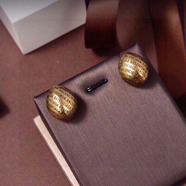 Ba1en*iaga earrings
